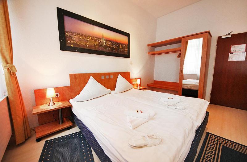 City Hotel Storch Köln Eksteriør bilde