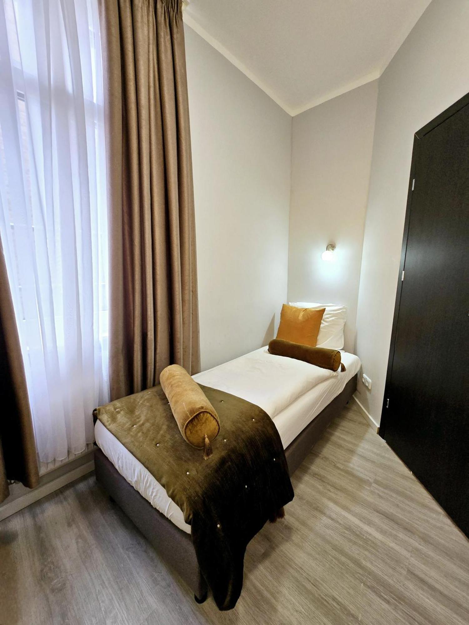 City Hotel Storch Köln Eksteriør bilde