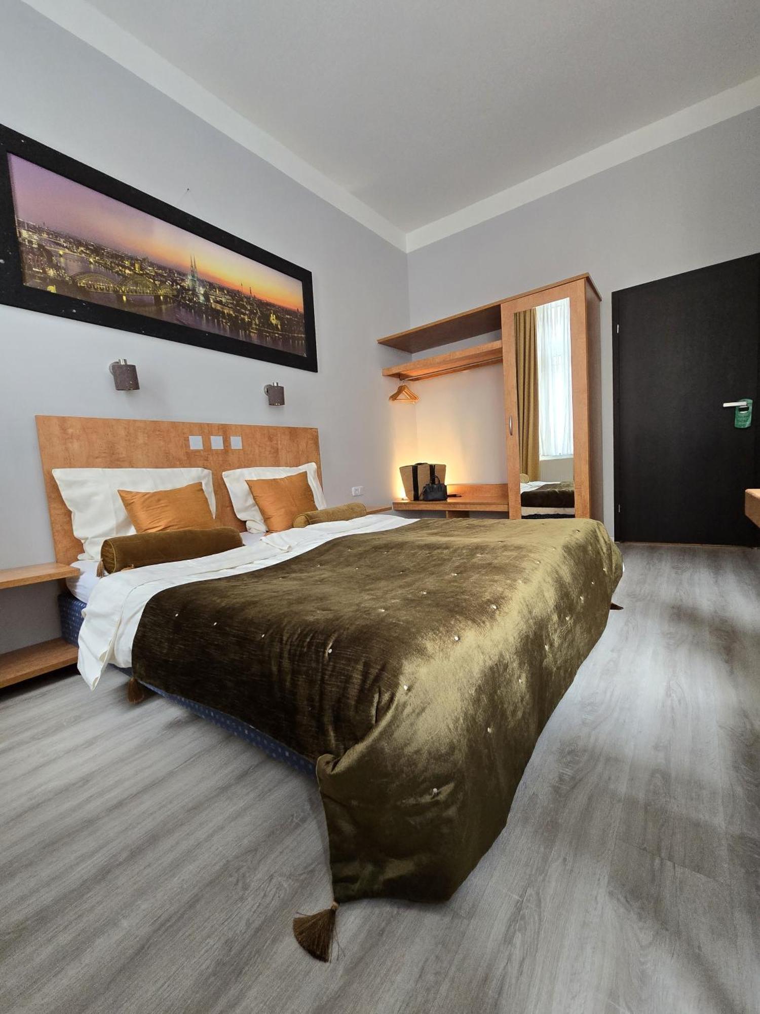 City Hotel Storch Köln Eksteriør bilde